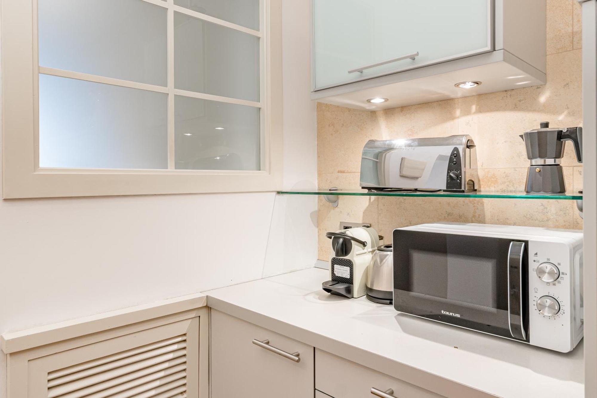 Heima Wonderful Loft In The Historic City Center มาดริด ภายนอก รูปภาพ